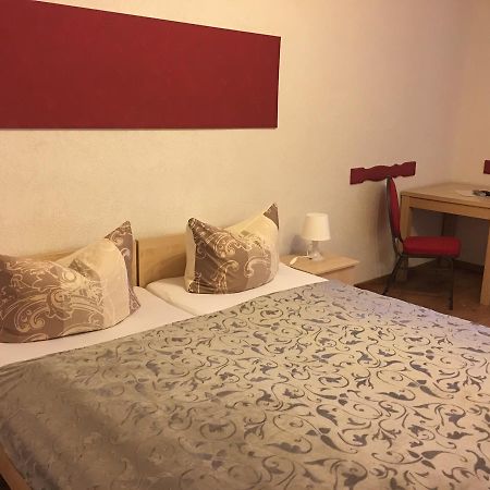 Pension Am Radweg & Ristorante Juani Wriezen Екстериор снимка